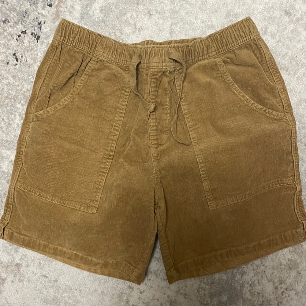 Latin corduroy shorts